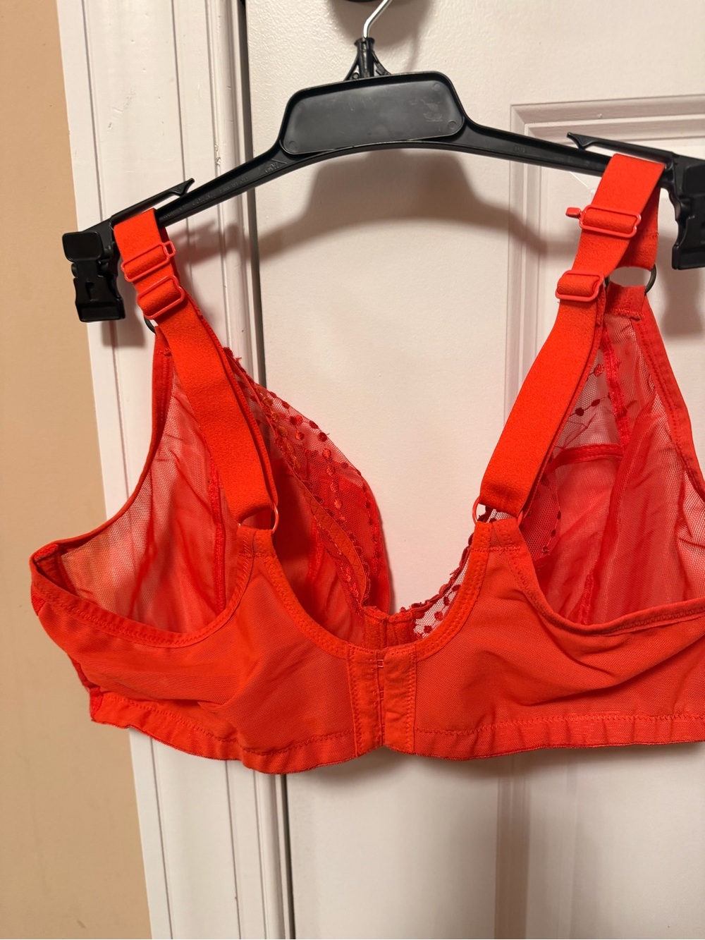 Elomi Vibrant Red Sheer Embroidered Underwire Bra - Picture 5 of 7